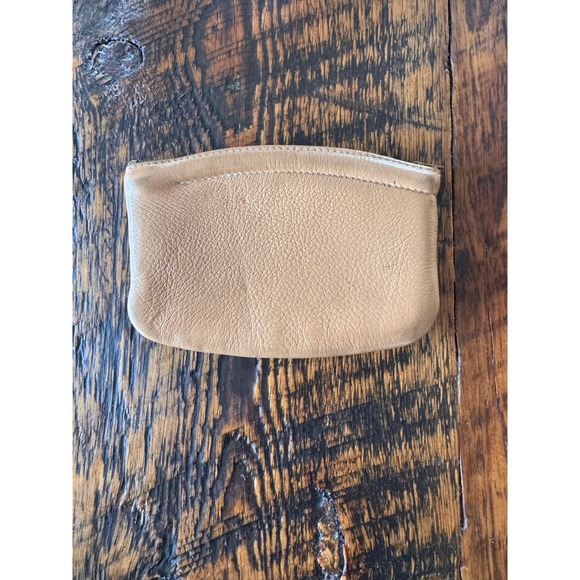 Rogers Air-Tite Other - Rogers Air-Tite Vintage Tan Leather Tobacco Pouch Zippered Made in USA